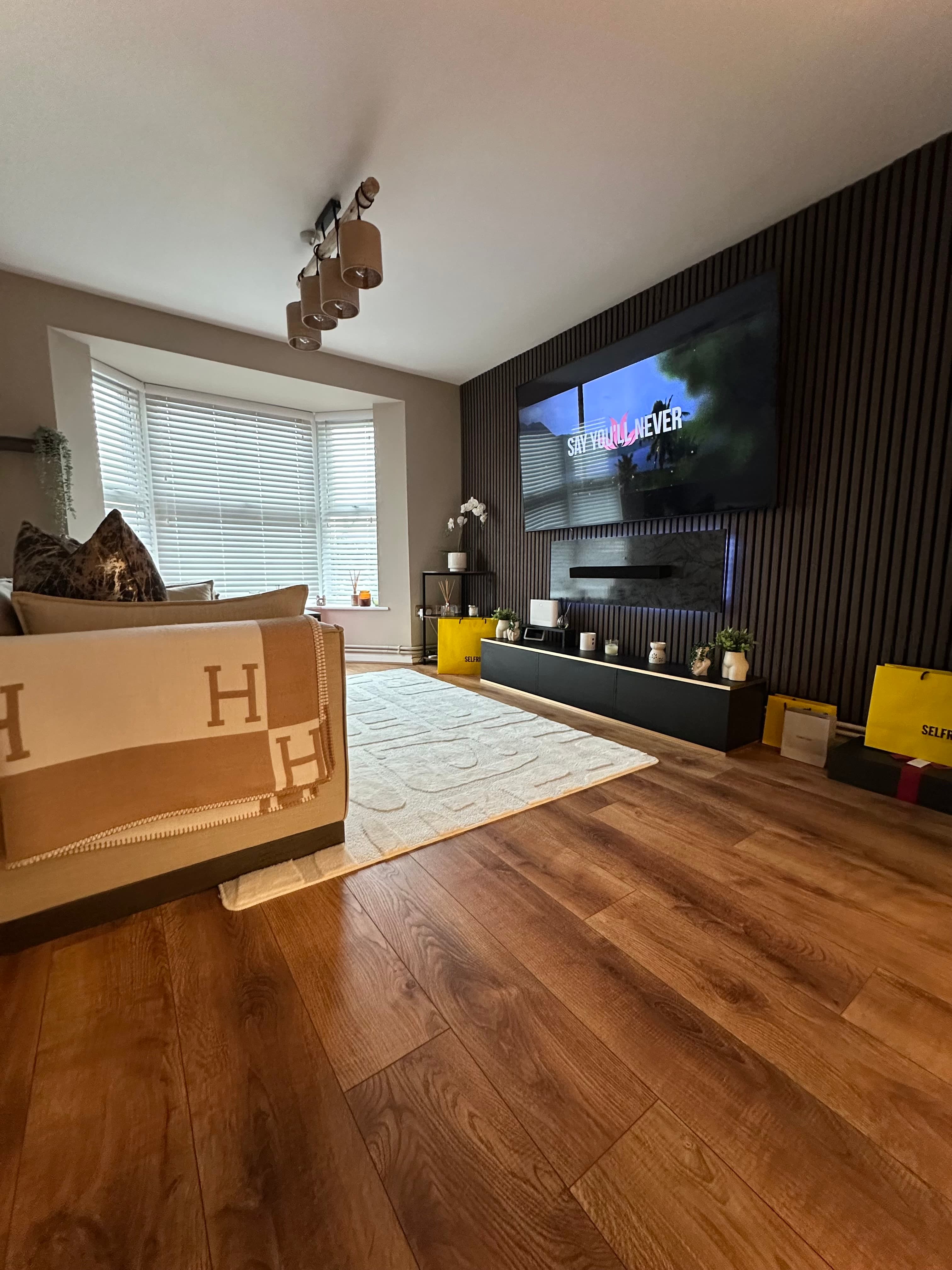 Laminate flooring detail